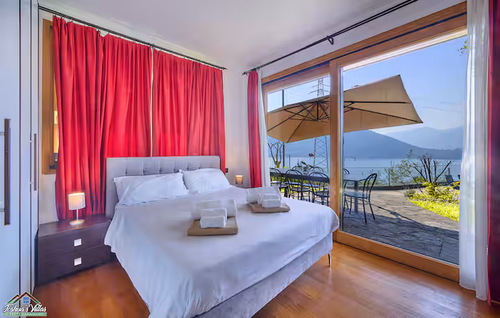 Villa Diamante photograph 2